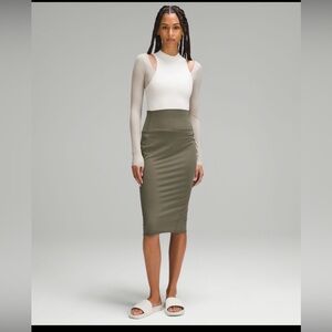 COPY - Lululemon align skirt  size 6. New with tag.